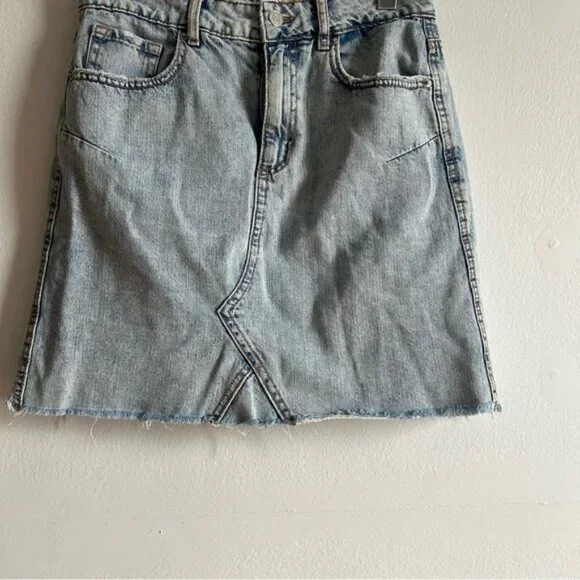 Dynamite Sz S Denim Acid Wash Raw Hem Mini Skirt - Picture 4 of 10
